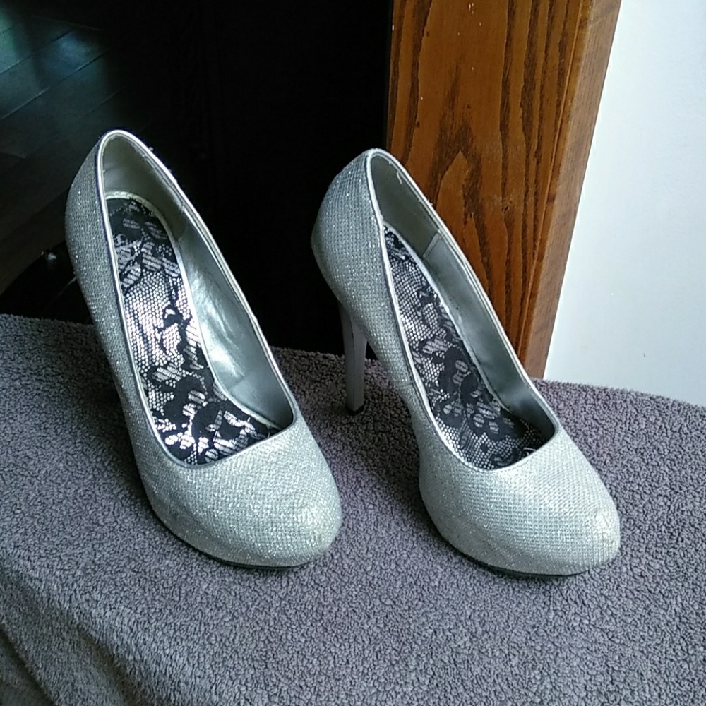 SHI fancy shoes